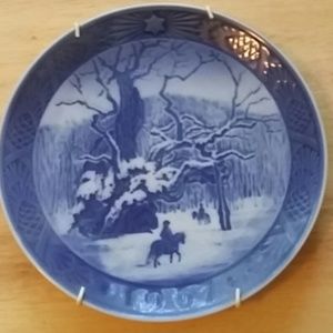 1967 ROYAL COPENHAGEN CHRISTMAS COLLECTOR PLATE